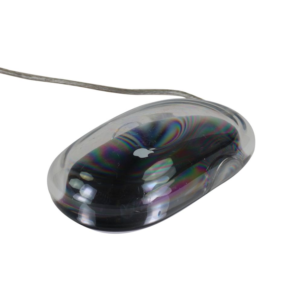 Apple Pro Mouse in transparent und schwarz leicht seitlich