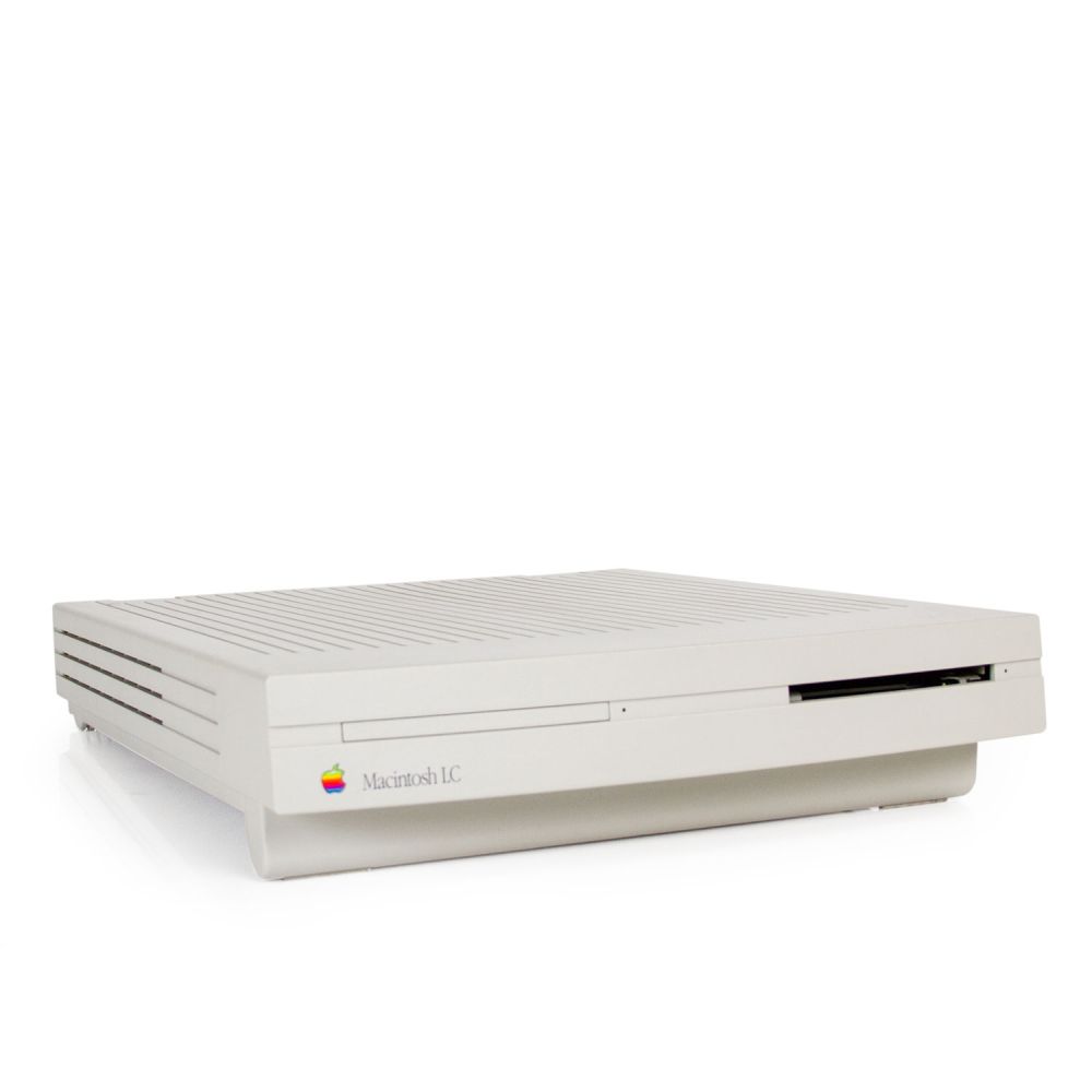 Macintosh LC seitlich von vorne