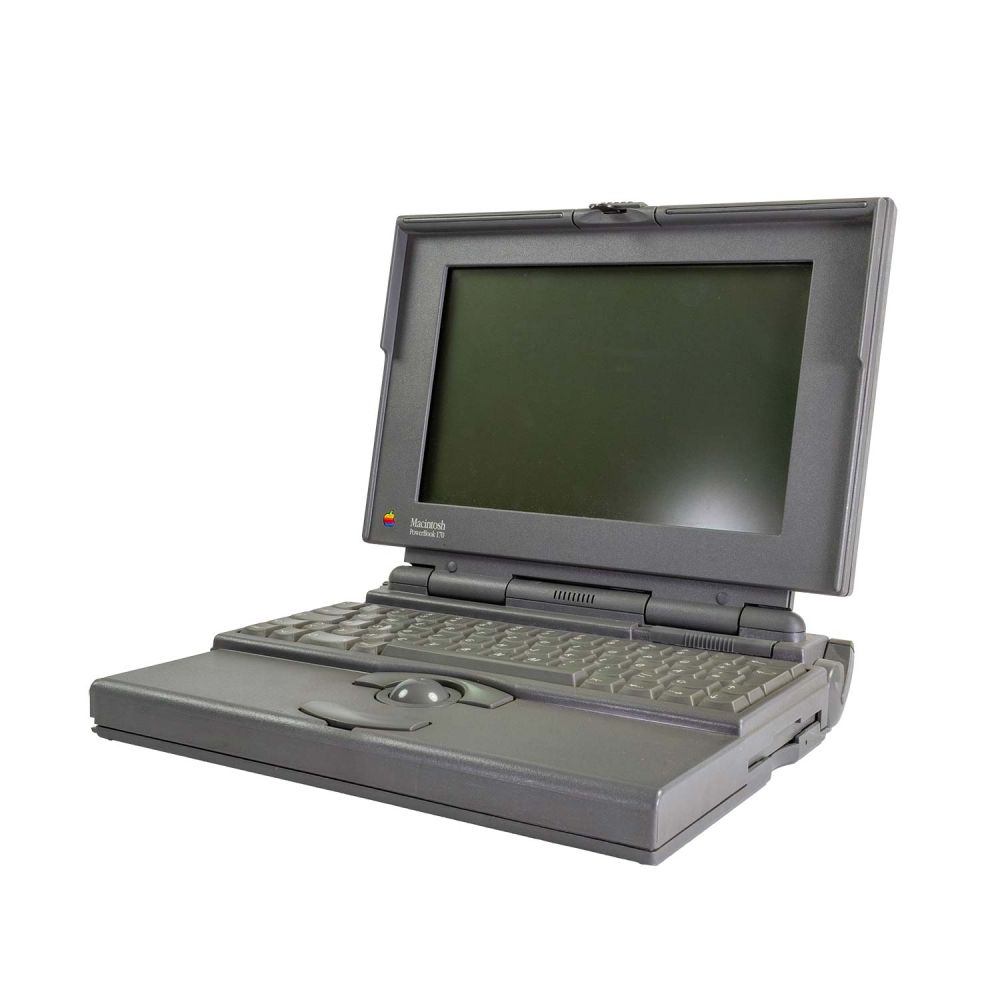 Macintosh Powerbook 170 schräg von rechts