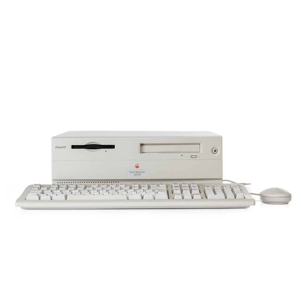 Power Macintosh 4400/200 mit Tastatur und Maus
