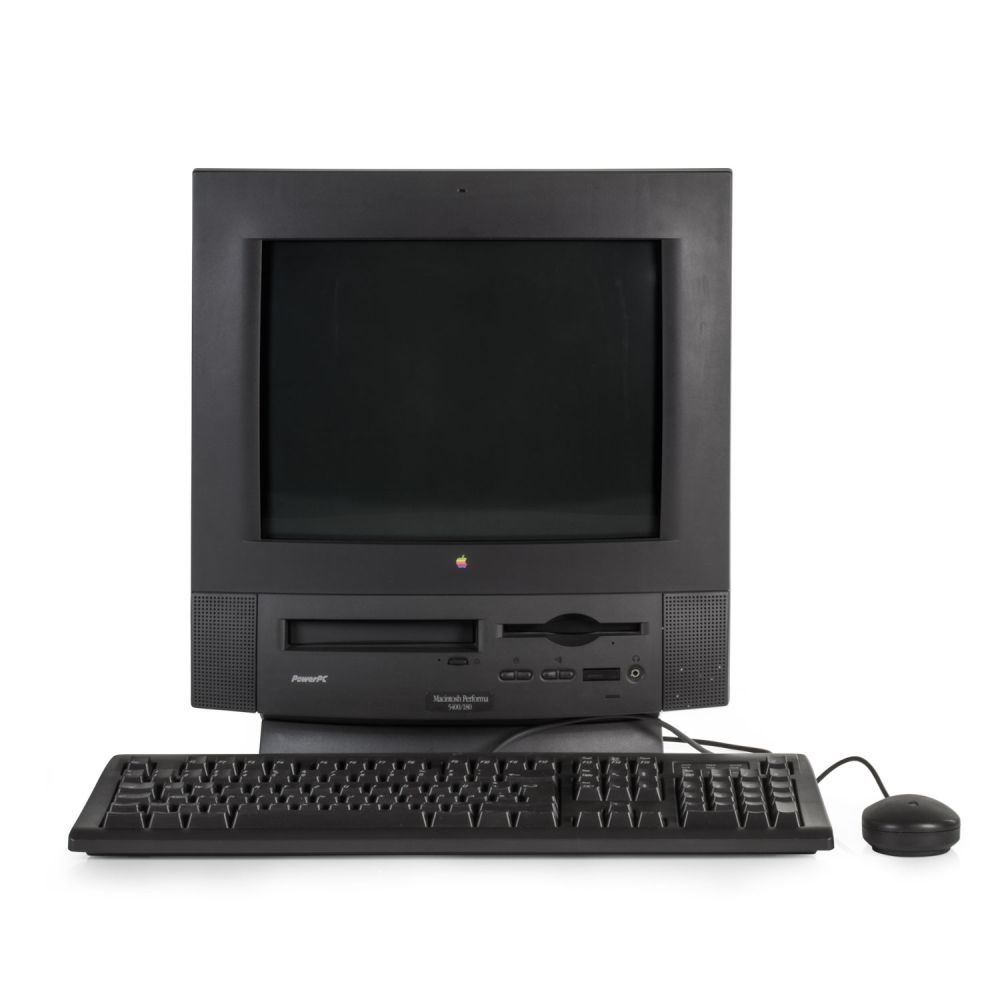 Macintosh Performa 5400/180 mit Maus und Tastatur