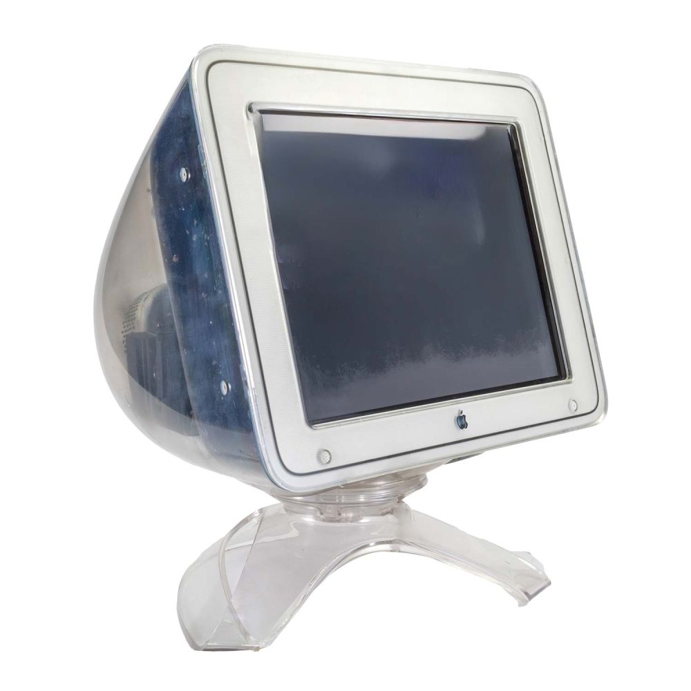 Studio Display ADC schräg von vorne